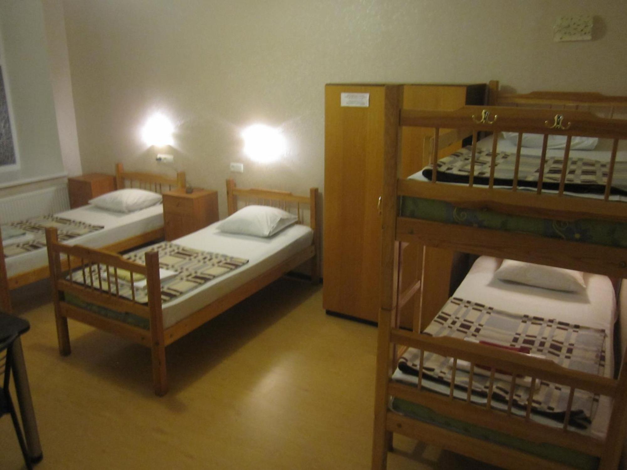 Yaroslav Hostel Kiev Eksteriør bilde