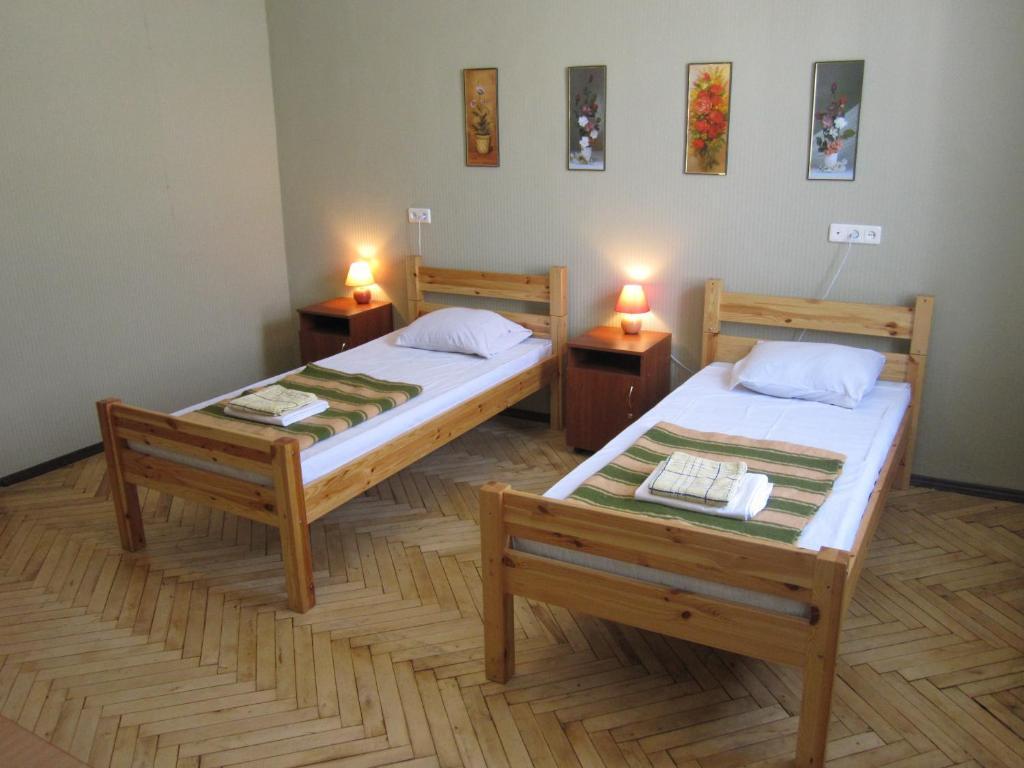 Yaroslav Hostel Kiev Rom bilde